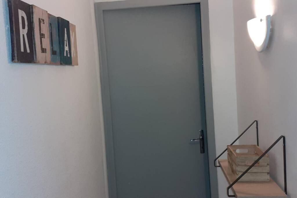 Agreable Logement Proche De La Gare Et Du Polygone Daire Béziers Dış mekan fotoğraf